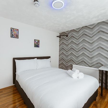 Canningtown Double Rooms - 20 ลอนดอน ภายนอก รูปภาพ
