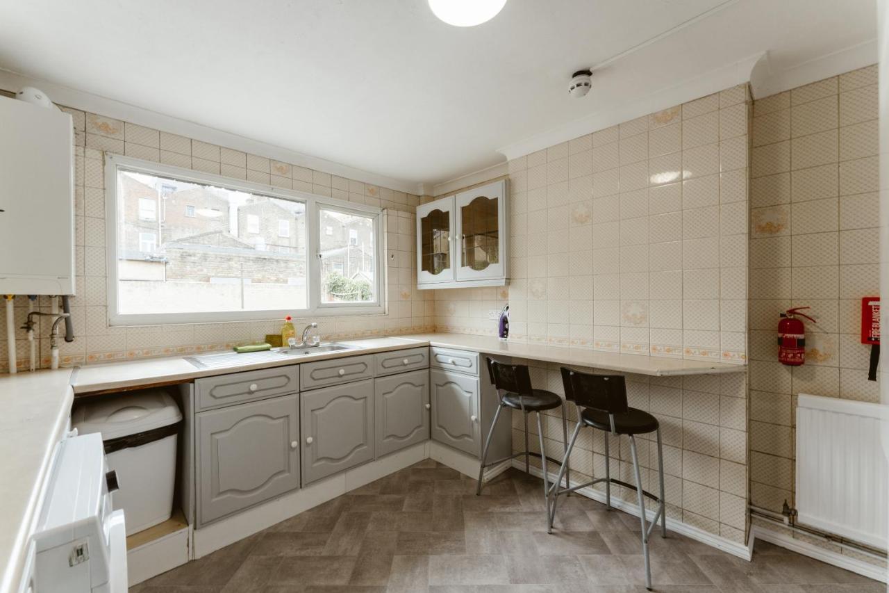 Canningtown Double Rooms - 20 ลอนดอน ภายนอก รูปภาพ
